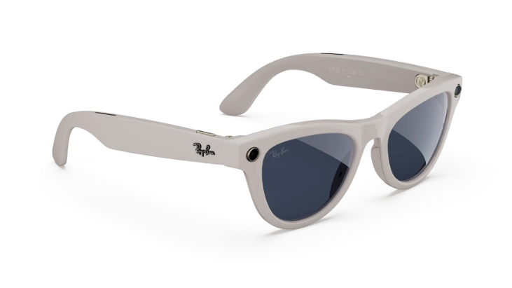 Rayban Meta Skyler (Gen 2) - Frame colour: Shiny Chalky Grey, Lens colour: Clear to Sapphire Transitions