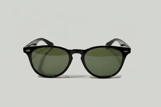 Classic Round Sunglasses – Black Frame with Dark Green Lenses