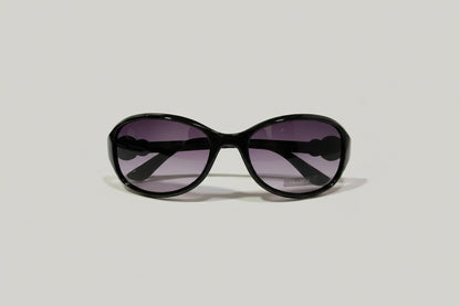 Elegant Black Oversized Gradient Lens Sunglasses for Women – UV Protection Fashion Eyewear