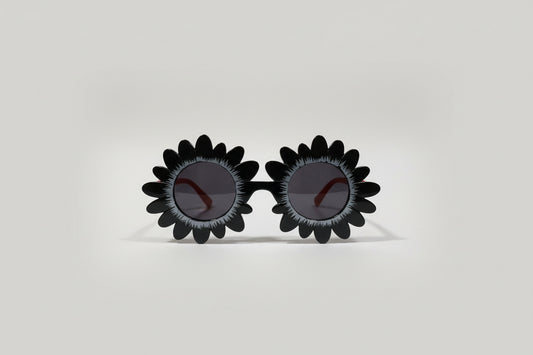 Kids Flower-Shaped Sunglasses – Black Frame with Red Temples & Smoke Lenses