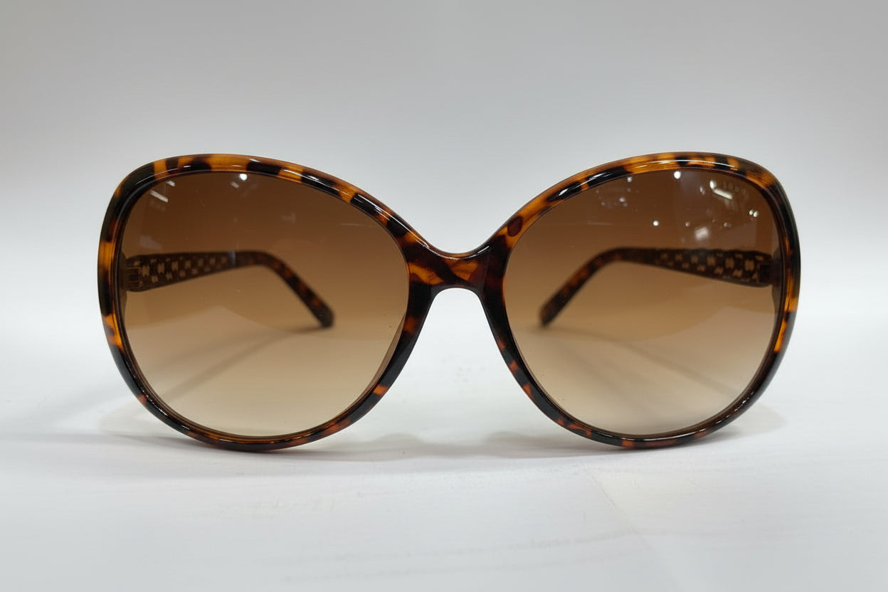Oversized Cateye Sunglasses – Tortoiseshell Frame with Gradient Brown Lenses
