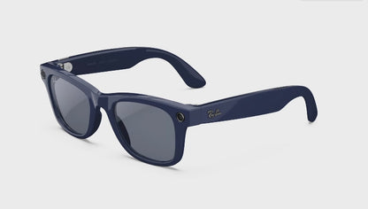 Rayban Meta Wayfarer (Gen 2) - Frame colour: Shiny Cosmic Blue, Lens colour: Clear to Sapphire Transitions