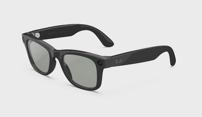 Rayban Meta Wayfarer (Gen 2) - Frame colour: Shiny Black, Lens colour: Clear to Graphite Green Transitions